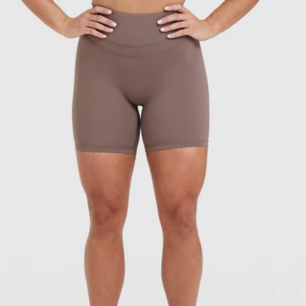 Oner Unified High Waisted Shorts | Cool Brown